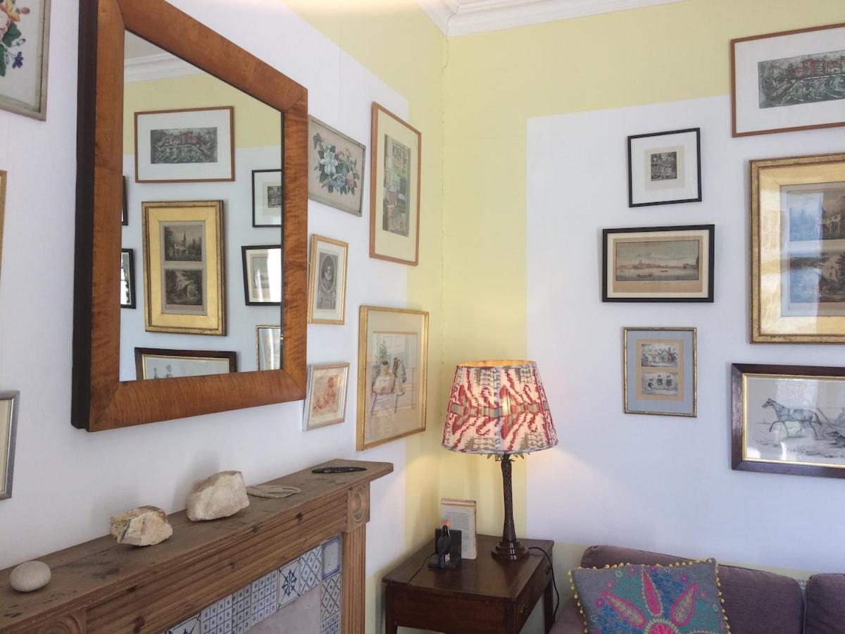 Notting Hill Charm -Sleeps 5 - Urban Retreat Lägenhet London Exteriör bild