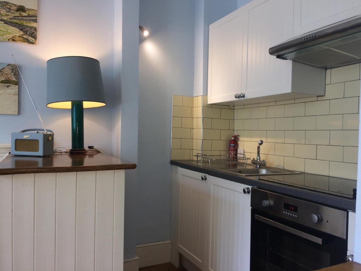Notting Hill Charm -Sleeps 5 - Urban Retreat Lägenhet London Exteriör bild