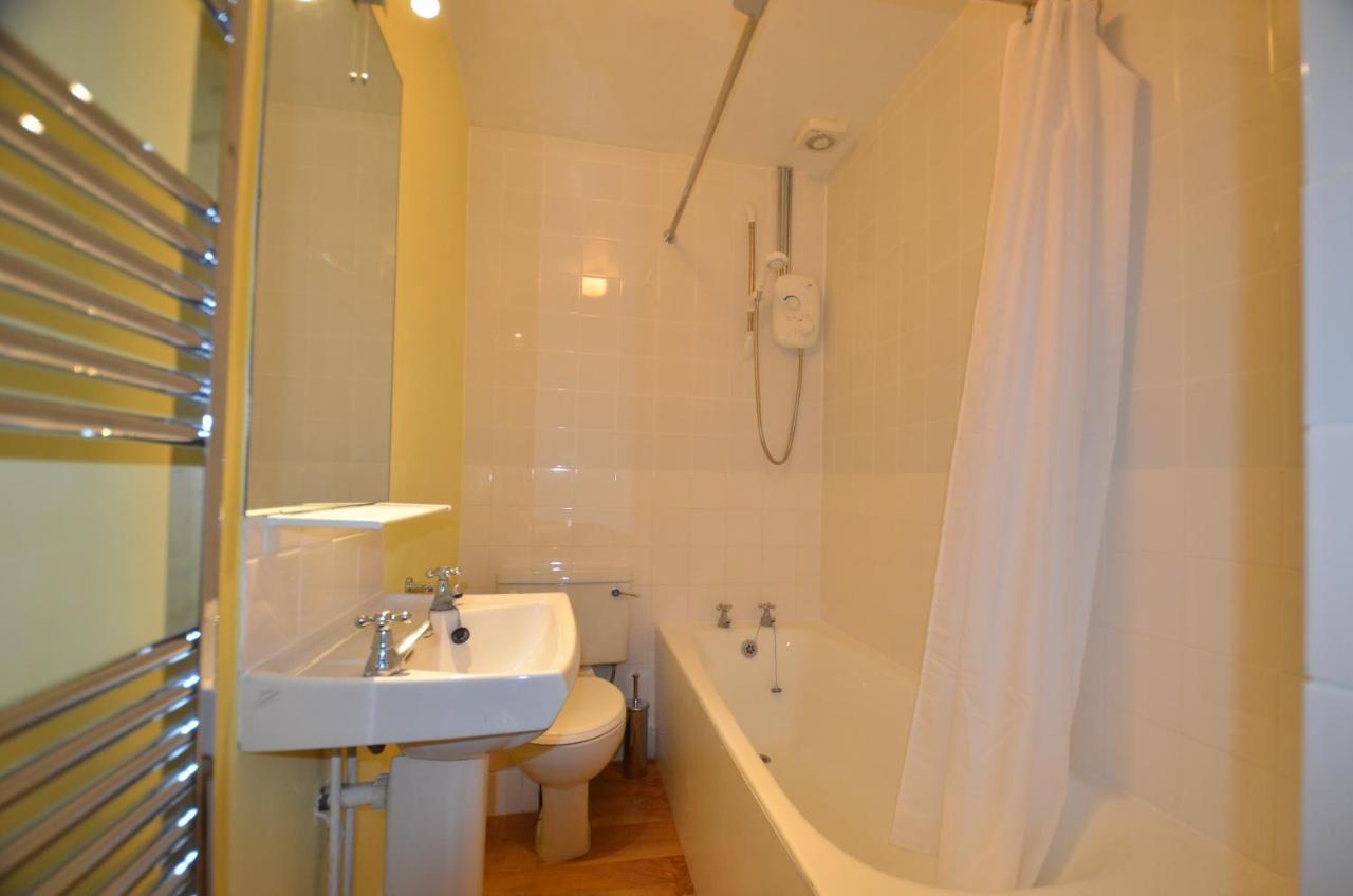 Notting Hill Charm -Sleeps 5 - Urban Retreat Lägenhet London Exteriör bild