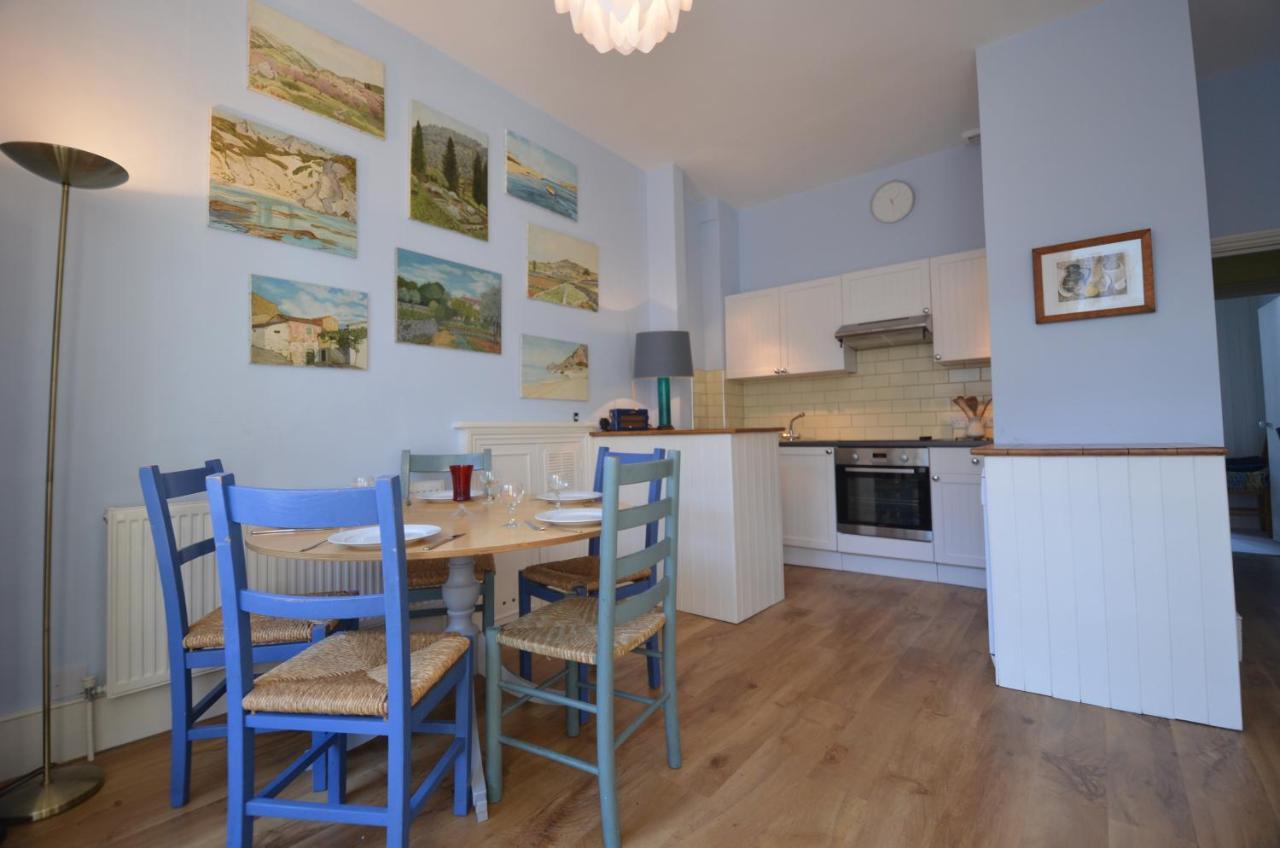 Notting Hill Charm -Sleeps 5 - Urban Retreat Lägenhet London Exteriör bild