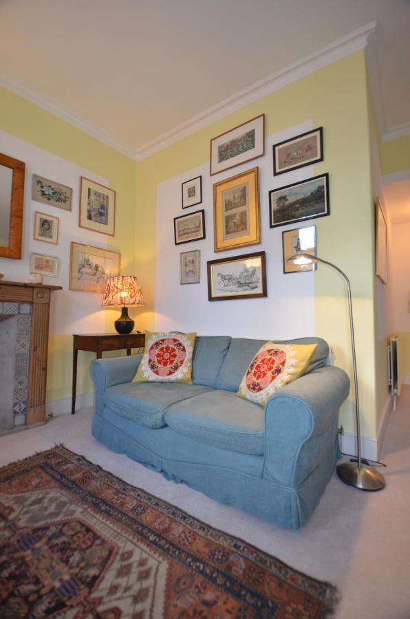 Notting Hill Charm -Sleeps 5 - Urban Retreat Lägenhet London Exteriör bild